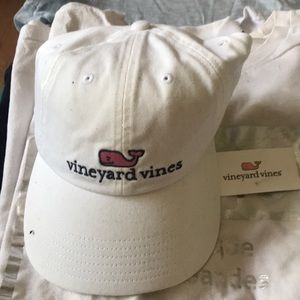 Vineyard vines cap